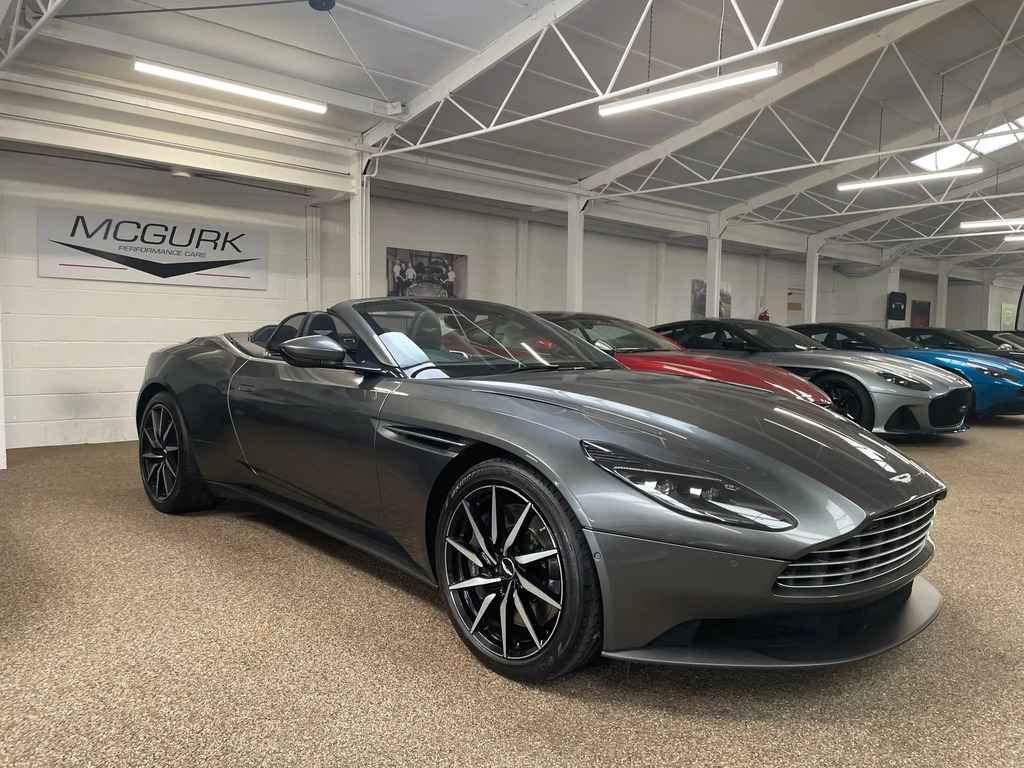 Aston Martin DB11 Volante  #2