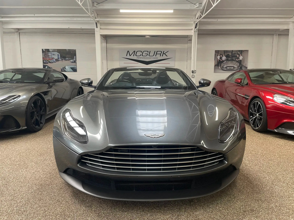 Aston Martin DB11 Volante  #5