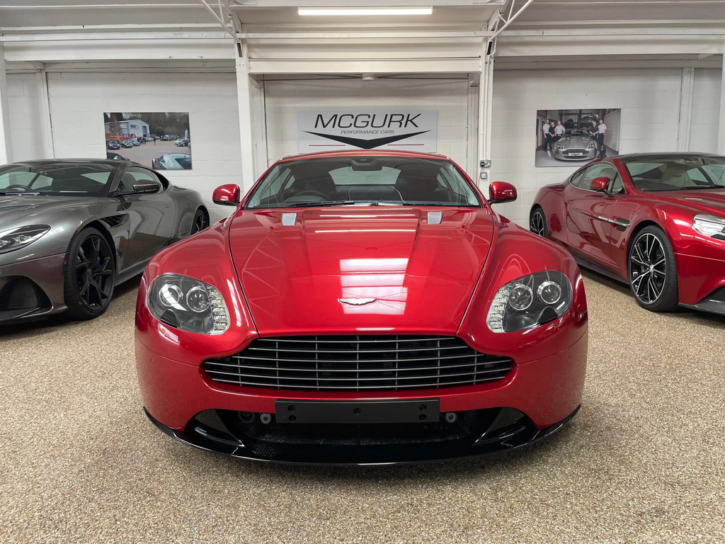 Aston Martin Vantage Vantage S #5