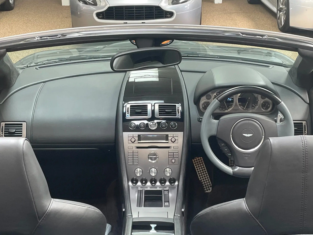 Aston Martin DB9 Volante Volante Silver #12