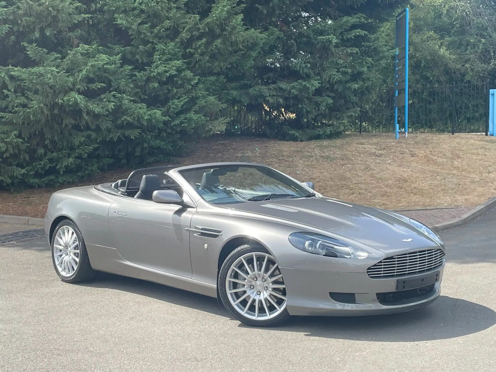 Aston Martin DB9 Volante Volante Silver #9