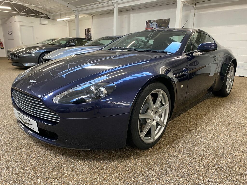 Aston Martin Vantage 4.3