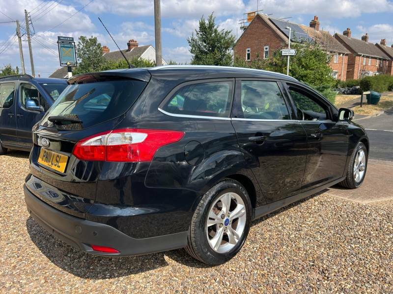 Ford Focus 1.6 Zetec Estate Euro 5 105 Ps PN11LSL Black #3