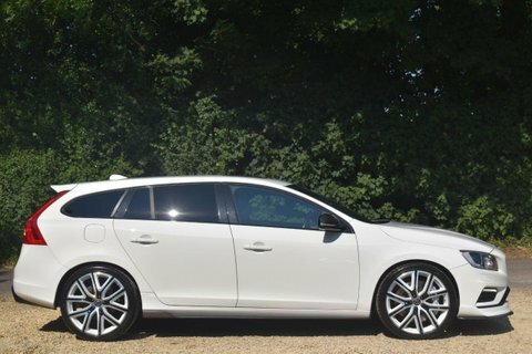 Volvo V60 2.0 T6 Polestar White #3