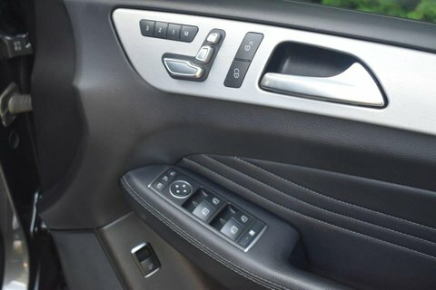 Mercedes-Benz GLE Class Automatic Black #11