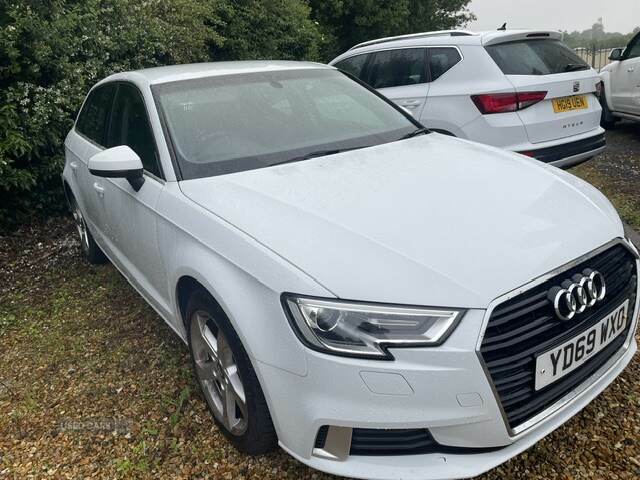 Audi A3 30 Tdi 116 Sport YD69WXO White #2