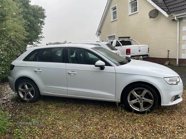 Audi A3 30 Tdi 116 Sport YD69WXO White #3