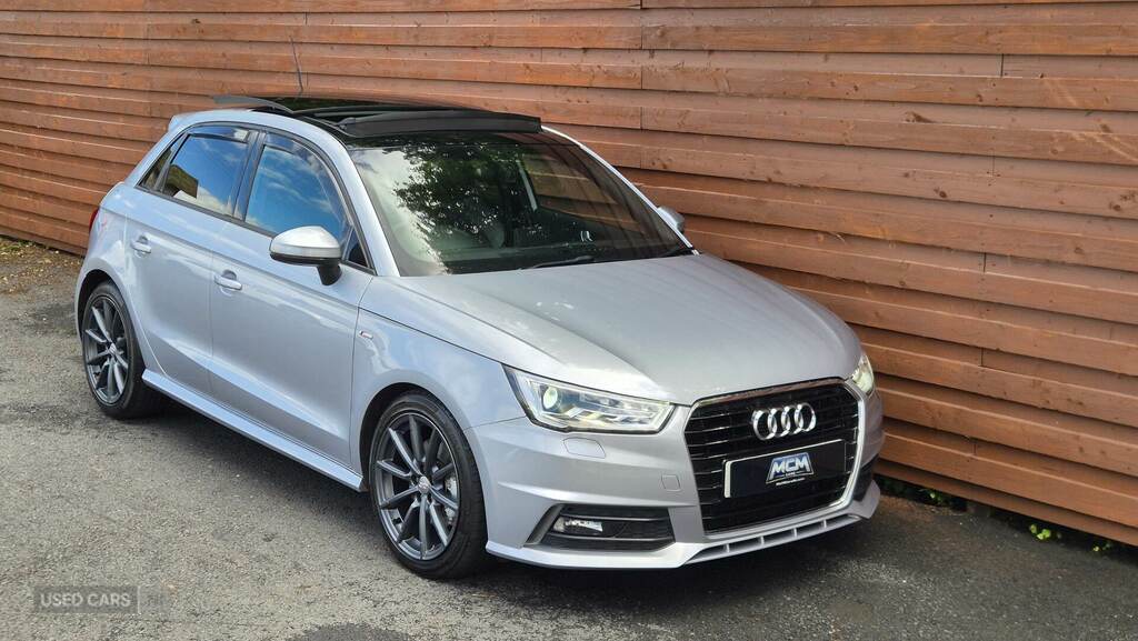 Audi A1 1.6 Tdi S Line S Tronic SX66FDZ Silver #3