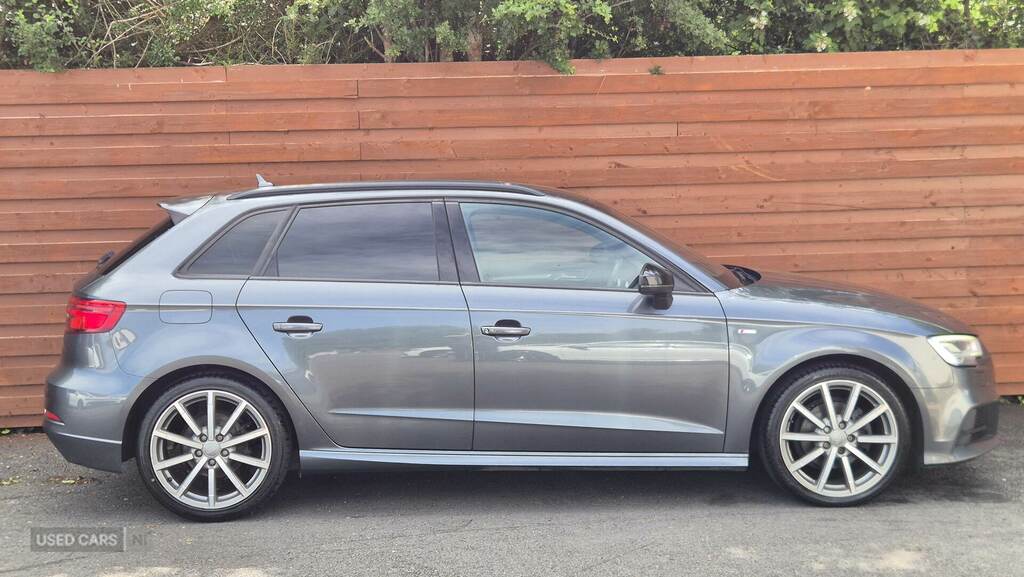 Audi A3 2.0 Tdi Black Edition S Tronic 7 Speed Grey #5