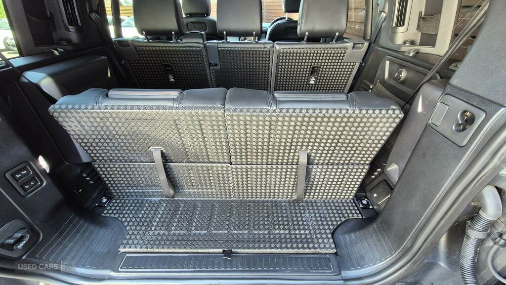 Land Rover Defender 110 Automatic Grey #32