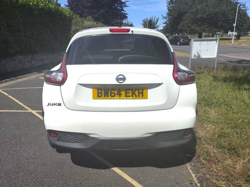 Nissan Juke 1.2 Dig-t Acenta Premium White #5