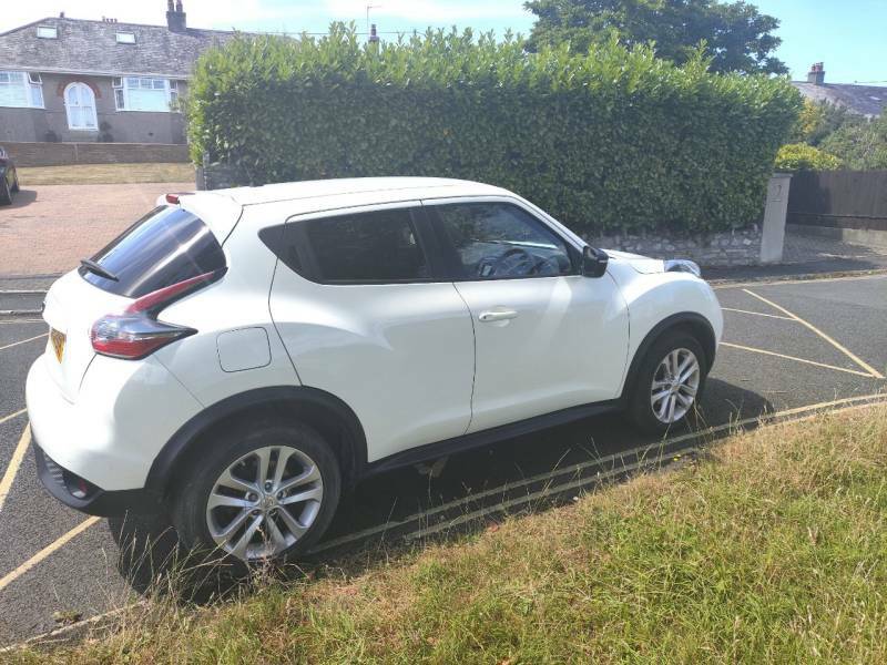 Nissan Juke 1.2 Dig-t Acenta Premium White #4