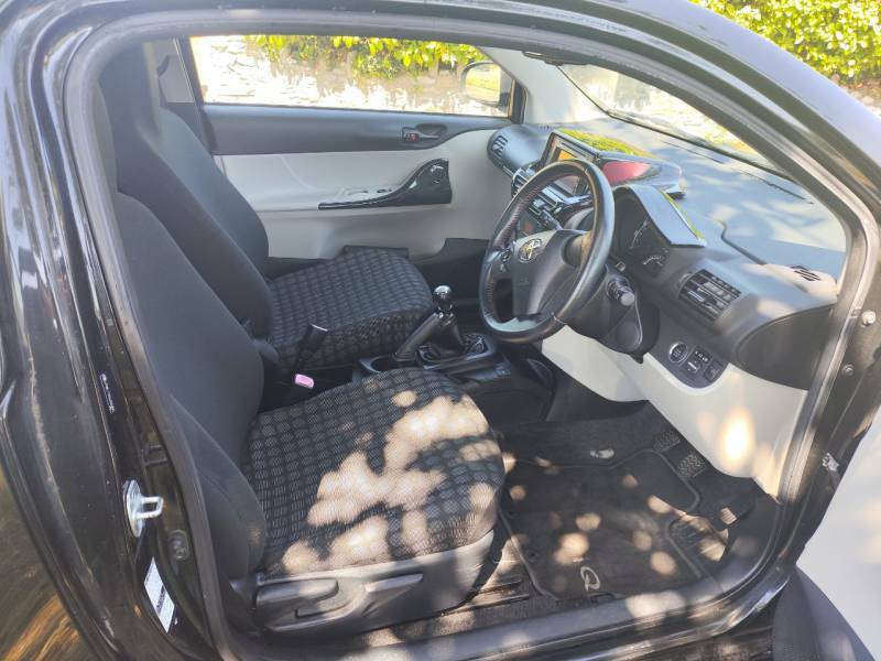 Toyota IQ 1.0 Vvt-i 2 Euro 5 Black #10