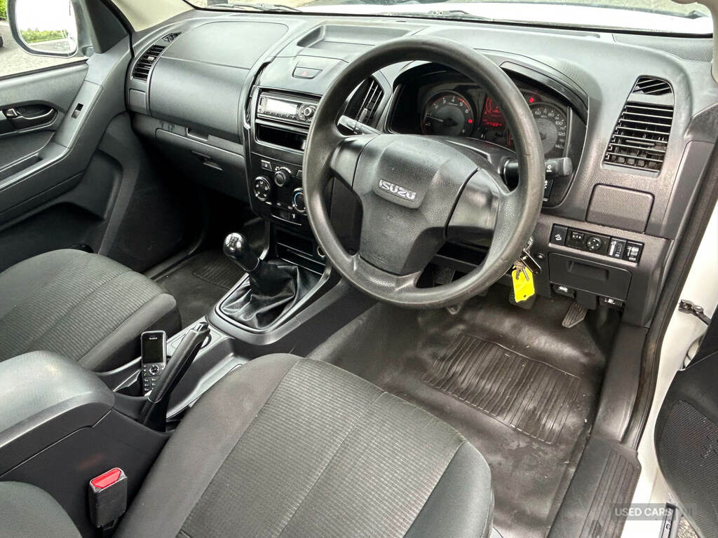 Isuzu D-Max 1.9 Td Blade 4Wd Euro 6 18,982 Car Detail #10