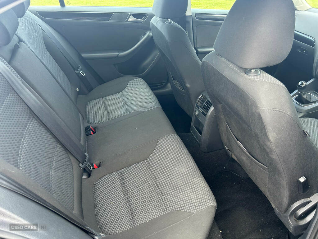 Volkswagen Jetta 2L Se Blue #7