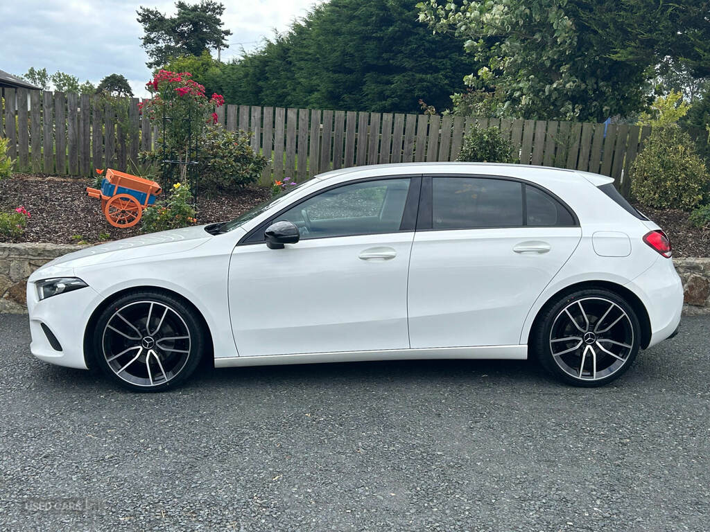 Mercedes-Benz A Class A180d Sport White #5