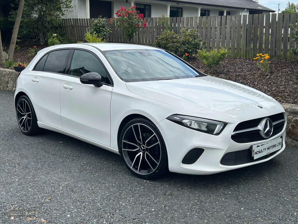 Mercedes-Benz A Class A180d Sport White