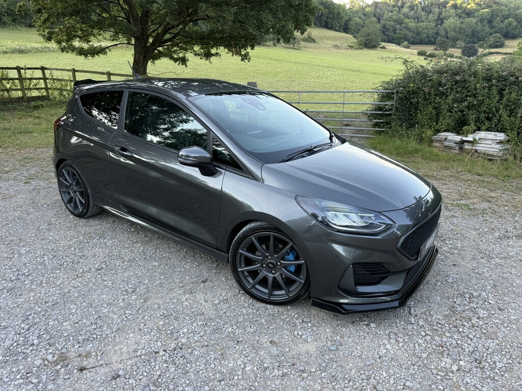 Ford Fiesta Hatchback 1.5 Fiesta St-2 1.5L Ecoboost 200 CK72NFL Grey #2