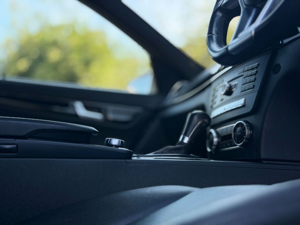 Mercedes-Benz C Class 3L Sport Edition 125 White #5