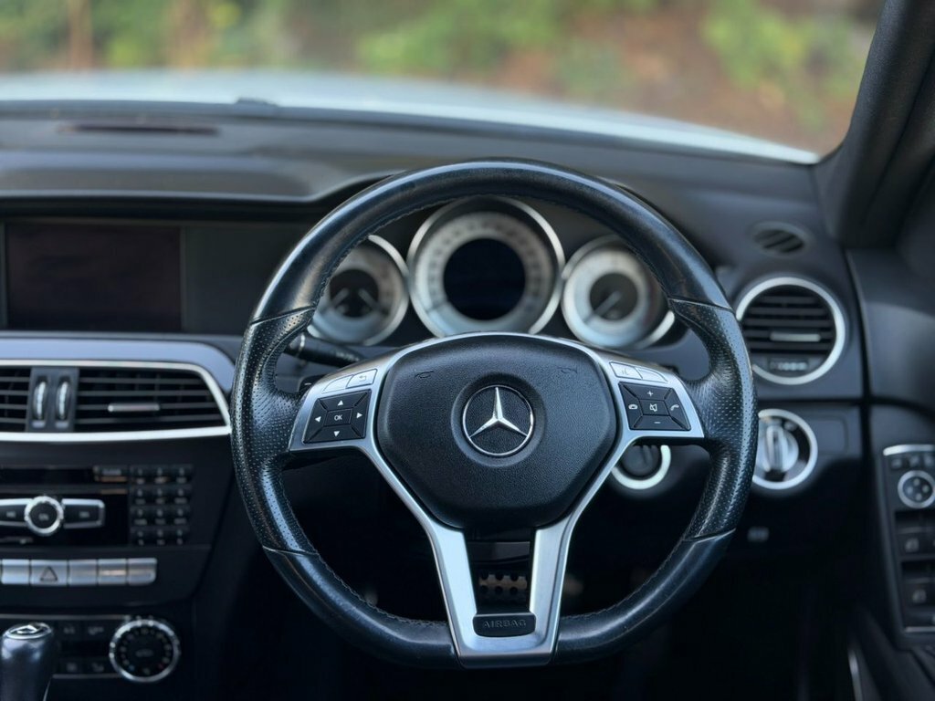 Mercedes-Benz C Class 3L Sport Edition 125 White #6