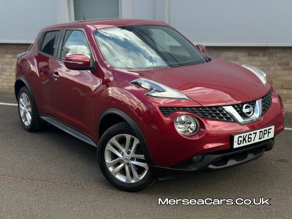 Nissan Juke 1.6L N-connecta Red