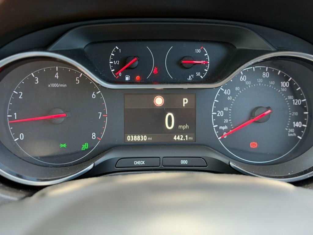 Vauxhall Grandland X 1.2L Sport Nav White #5