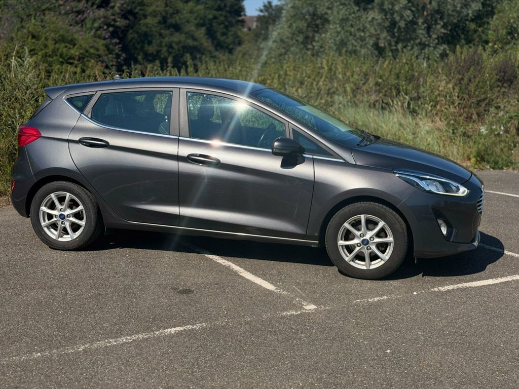 Ford Fiesta 1L Zetec Grey #4