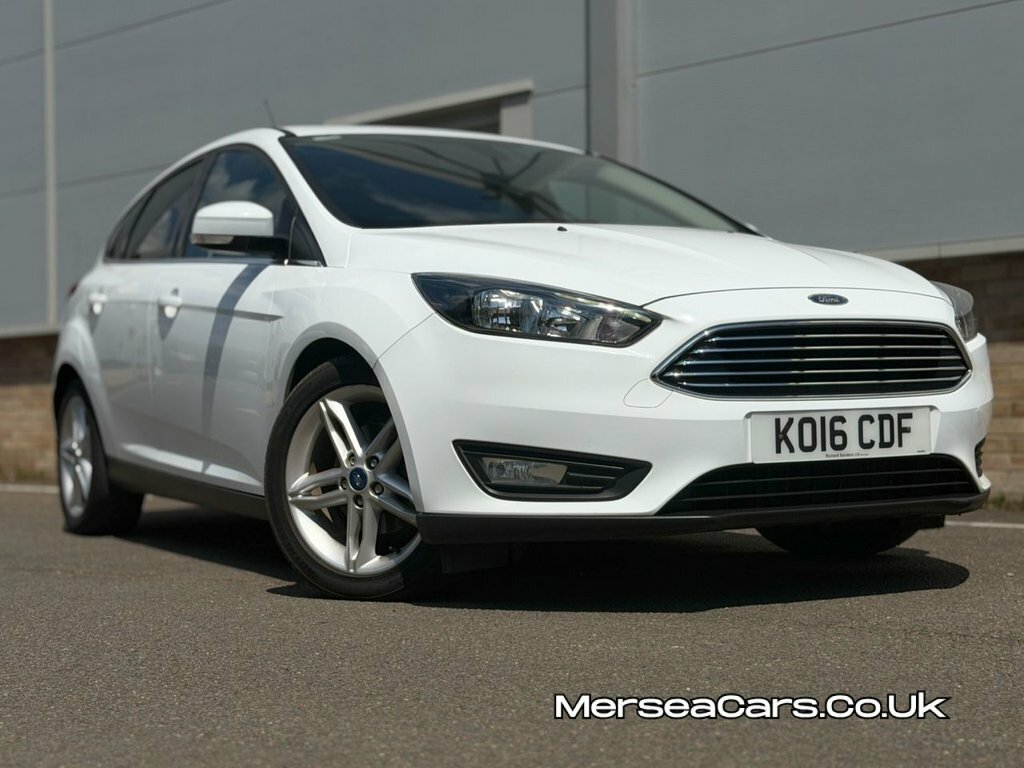 Ford Focus 1L Zetec White