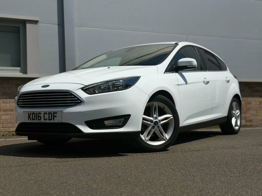 Ford Focus 1L Zetec White #3