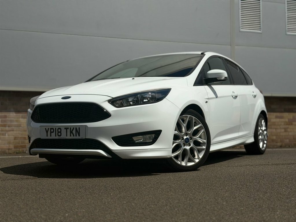 Ford Focus 1L St-line White #2