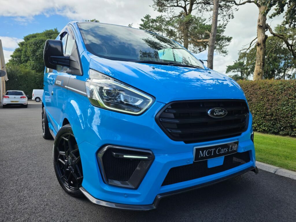 Ford Transit Custom 2.0 Ecoblue 185Ps Low Roof D Cab Limited Van