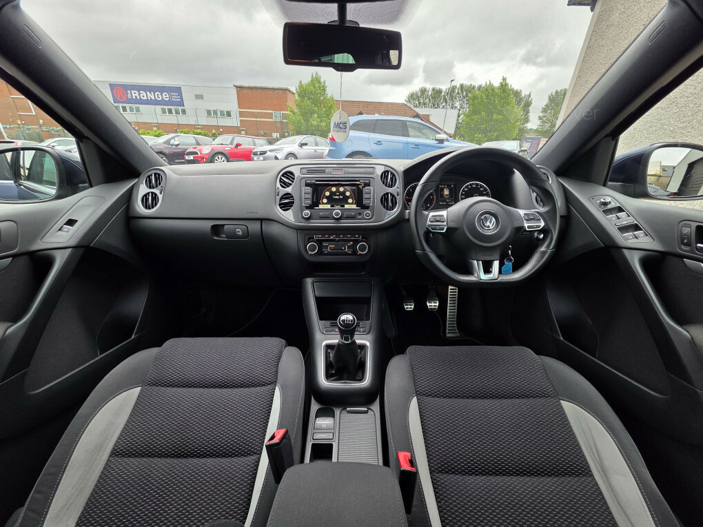 Volkswagen Tiguan 2.0 Tdi Bluemotion Tech Match 4Motion 150 Dsg Grey #15