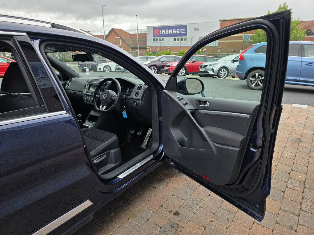 Volkswagen Tiguan 2.0 Tdi Bluemotion Tech Match 4Motion 150 Dsg Grey #21