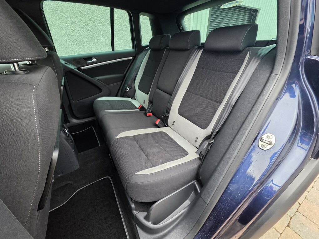 Volkswagen Tiguan 2.0 Tdi Bluemotion Tech Match 4Motion 150 Dsg Grey #14