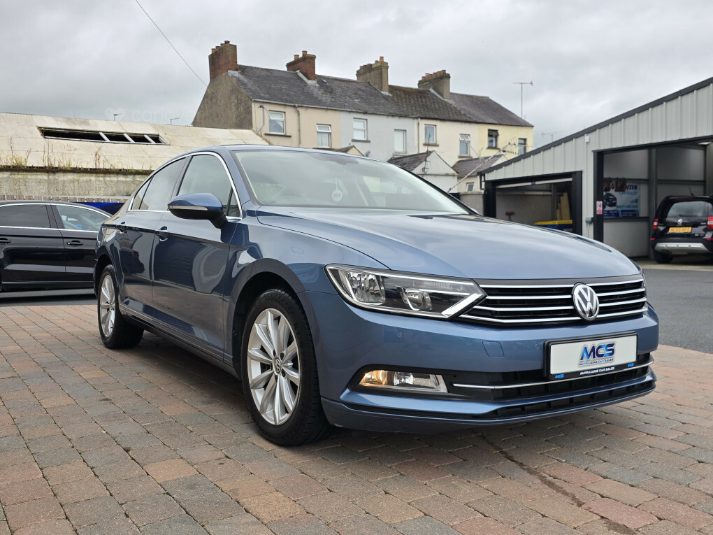 Volkswagen Passat 1.4 Tsi Gte 218Ps Phev Dsg Estate Blue #42