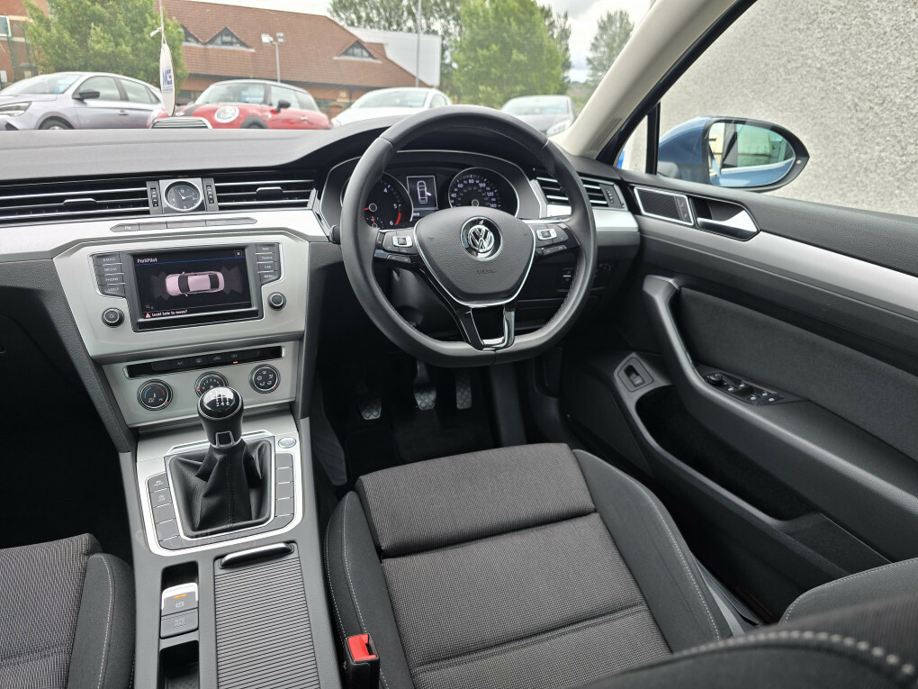 Volkswagen Passat 1.4 Tsi Gte 218Ps Phev Dsg Estate Blue #40