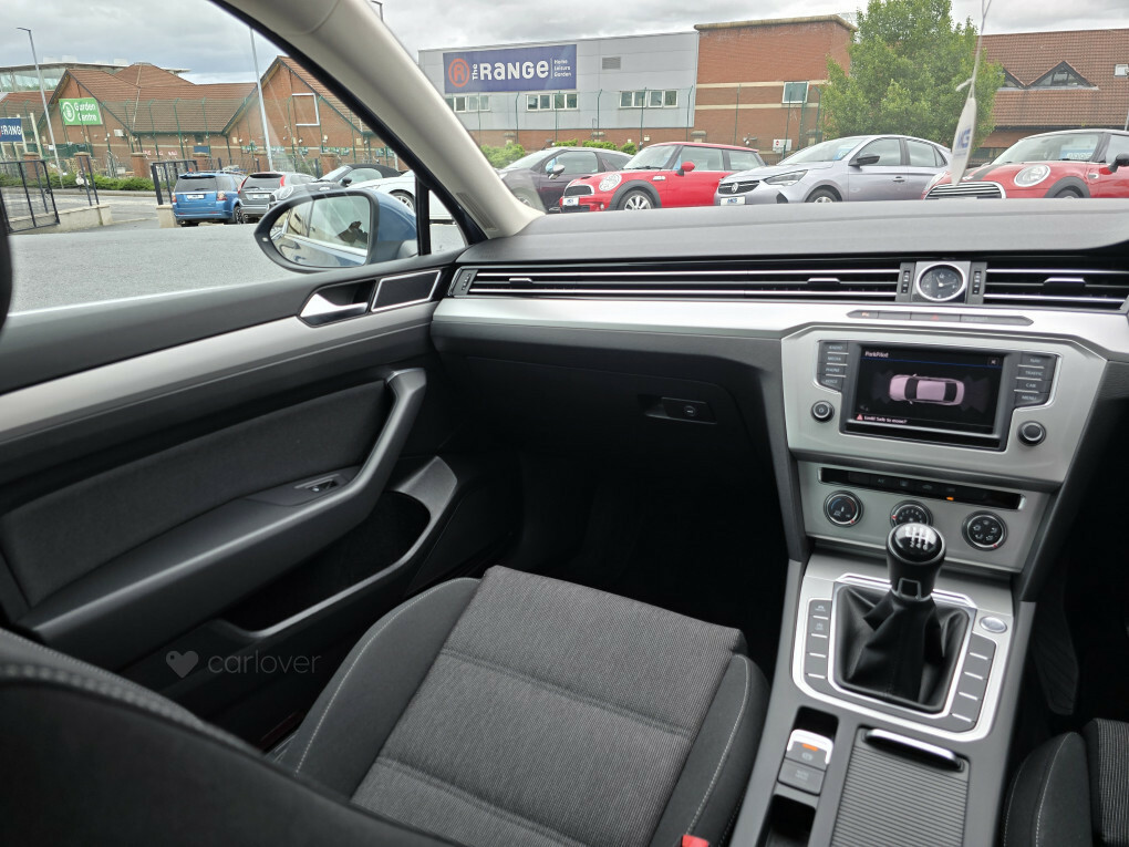 Volkswagen Passat 1.4 Tsi Gte 218Ps Phev Dsg Estate Blue #41