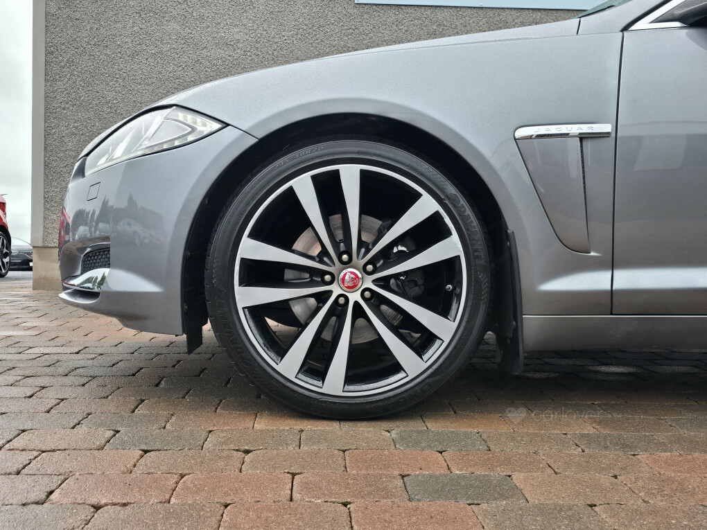 Jaguar XF 2.2D Luxury Saloon Euro 5 Ss 1 White #7