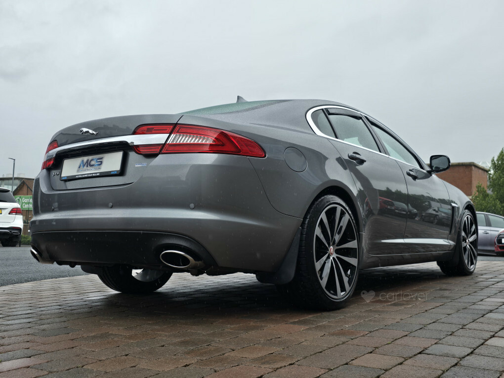 Jaguar XF 2.2D Luxury Saloon Euro 5 Ss 1 White #20