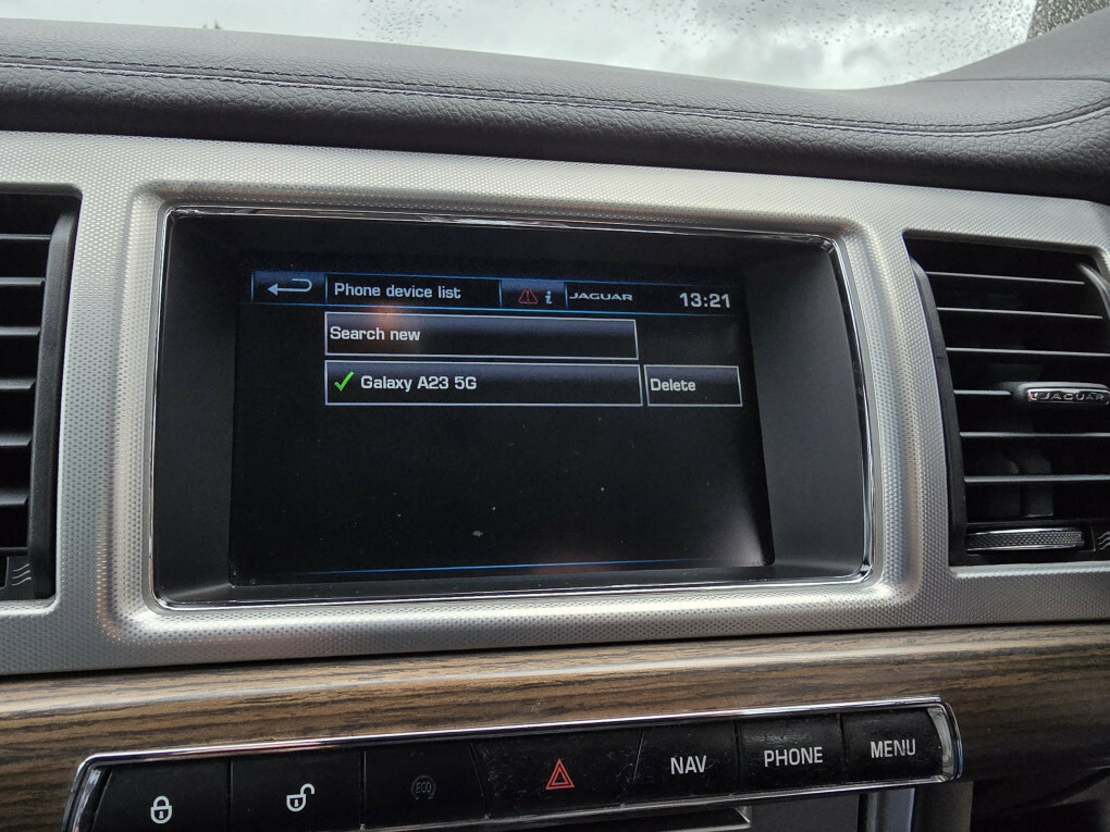 Jaguar XF 2.2D Luxury Saloon Euro 5 Ss 1 White #41
