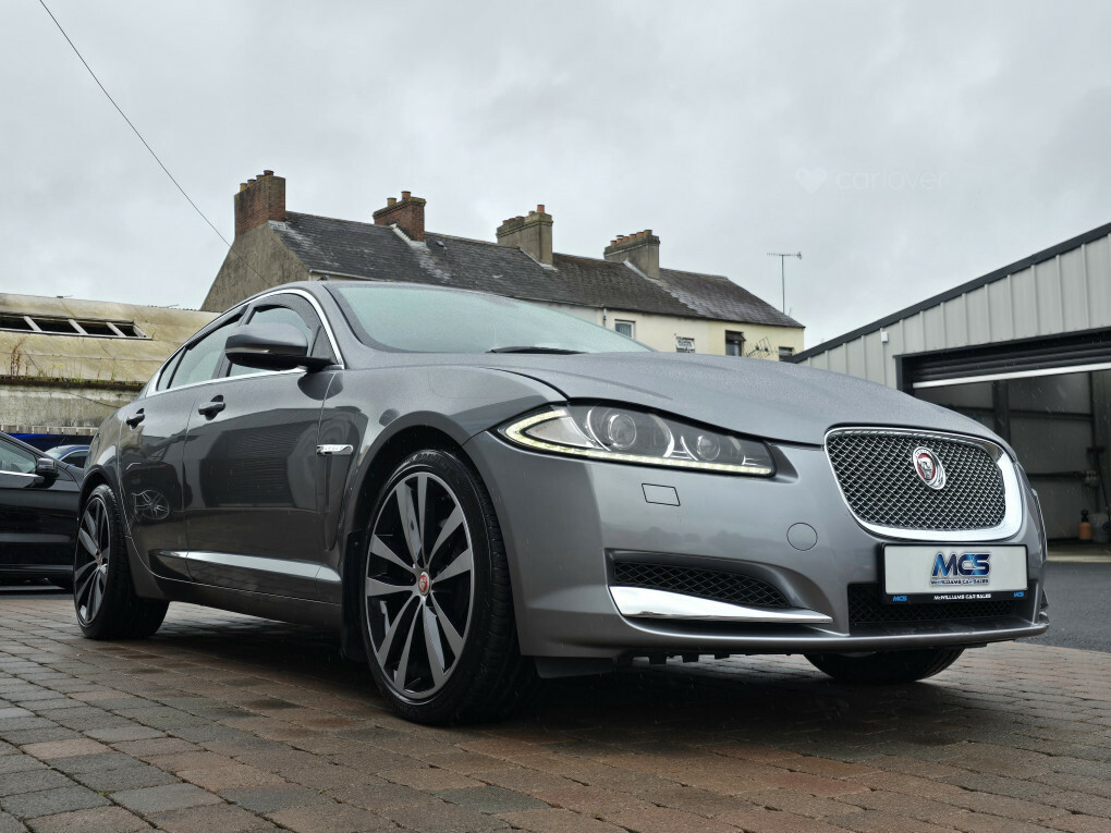 Jaguar XF 2.2D Luxury Saloon Euro 5 Ss 1 White #16