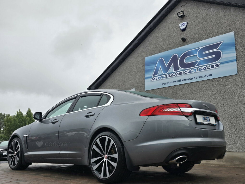 Jaguar XF 2.2D Luxury Saloon Euro 5 Ss 1 White #19