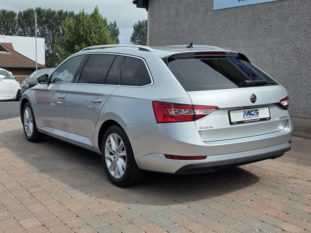 Skoda Superb Superb Se L Executive Tdi S-a Black #40