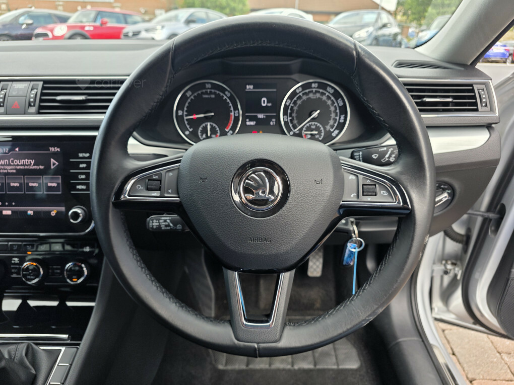 Skoda Superb Superb Se L Executive Tdi S-a Black #25