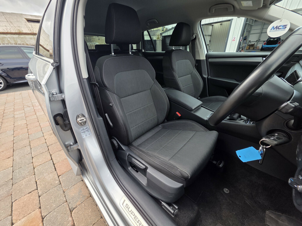 Skoda Superb Superb Se L Executive Tdi S-a Black #23