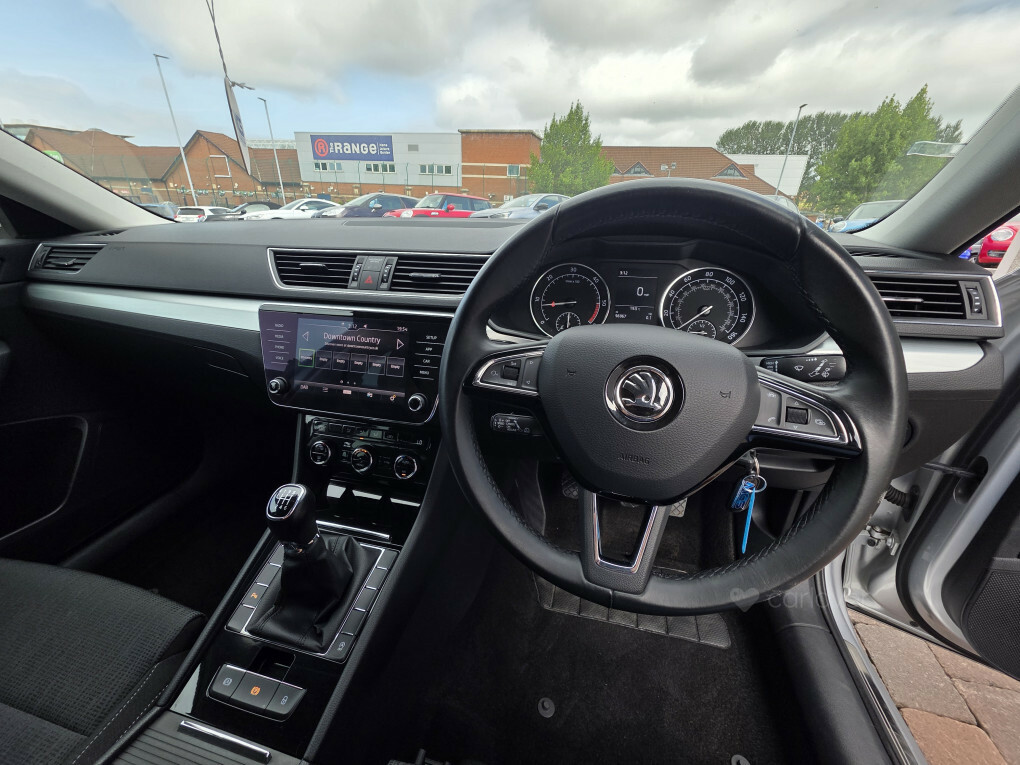 Skoda Superb Superb Se L Executive Tdi S-a Black #24