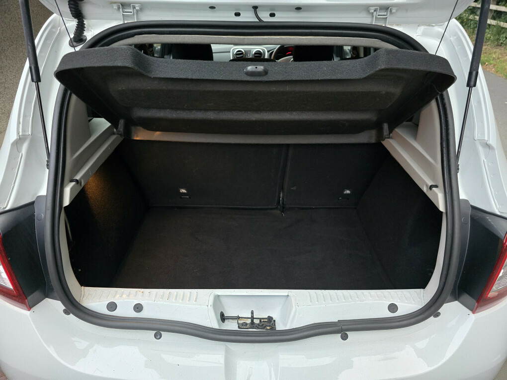 Dacia Sandero Stepway 0.9 Tce Ambiance White #12