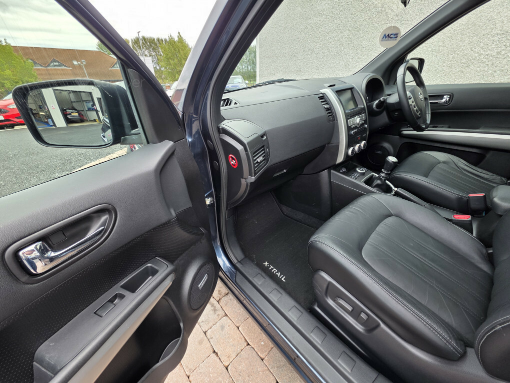 Nissan X-Trail Dci Tekna Silver #10