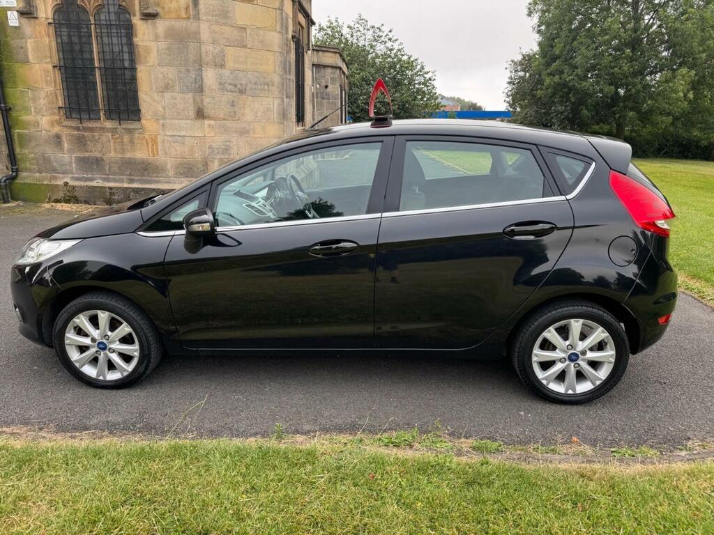 Ford Fiesta Hatchback 1.25 Zetec 201111 Black #4