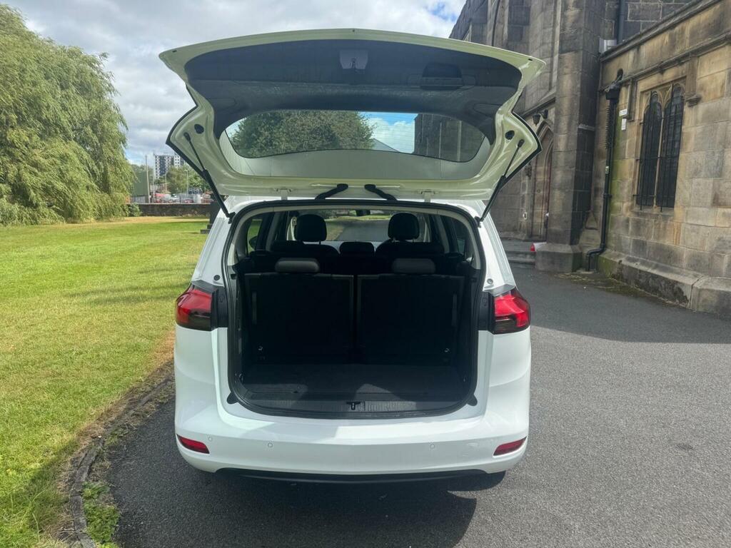 Vauxhall Zafira Tourer Tech Line Red #7